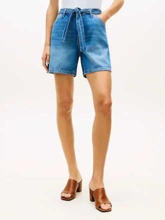 denimshorts med hj talje og baelte 2 1 330x440 - Denimshorts med h&oslash;j talje og b&aelig;lte