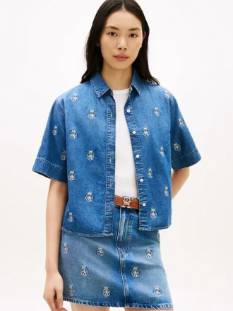 Denimskjorte med afslappet pasform og logo overalt