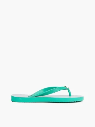 Flip-flops med metalbeslag og monogramprint