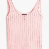 Kort tanktop og bukser til nattøj