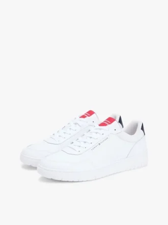 Letvægts-sneaker i lædermix Letvægts-sneaker i lædermix
