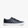 Metallisk logo Pebbled Court Sneaker Metallisk logo Pebbled Court Sneaker
