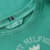 Slim Fit T-shirt med farvet logo Slim Fit T-shirt med farvet logo