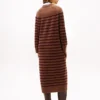 Stribet uld-kashmir-sweaterkjole Stribet uld-kashmir-sweaterkjole