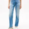 Tommy Jeans Straight Jeans med knaplukning Tommy Jeans Straight Jeans med knaplukning